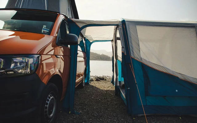 Vango Tolga Aufblasbares Busvorzelt Grau 4 Vango Tolga Aufblasbares Busvorzelt Grau – Bild 2