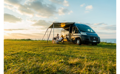 Fiamma F80s 290 Markise Gehäusefarbe Deep Black Tuchfarbe Royal Grey 290 Cm -Campingzelte Verkaufsgeschäft 705173 4764956